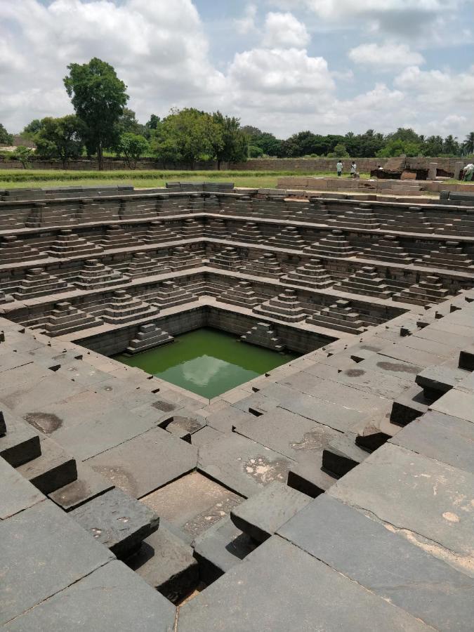 Archana Guest House River View Hampi Bagian luar foto