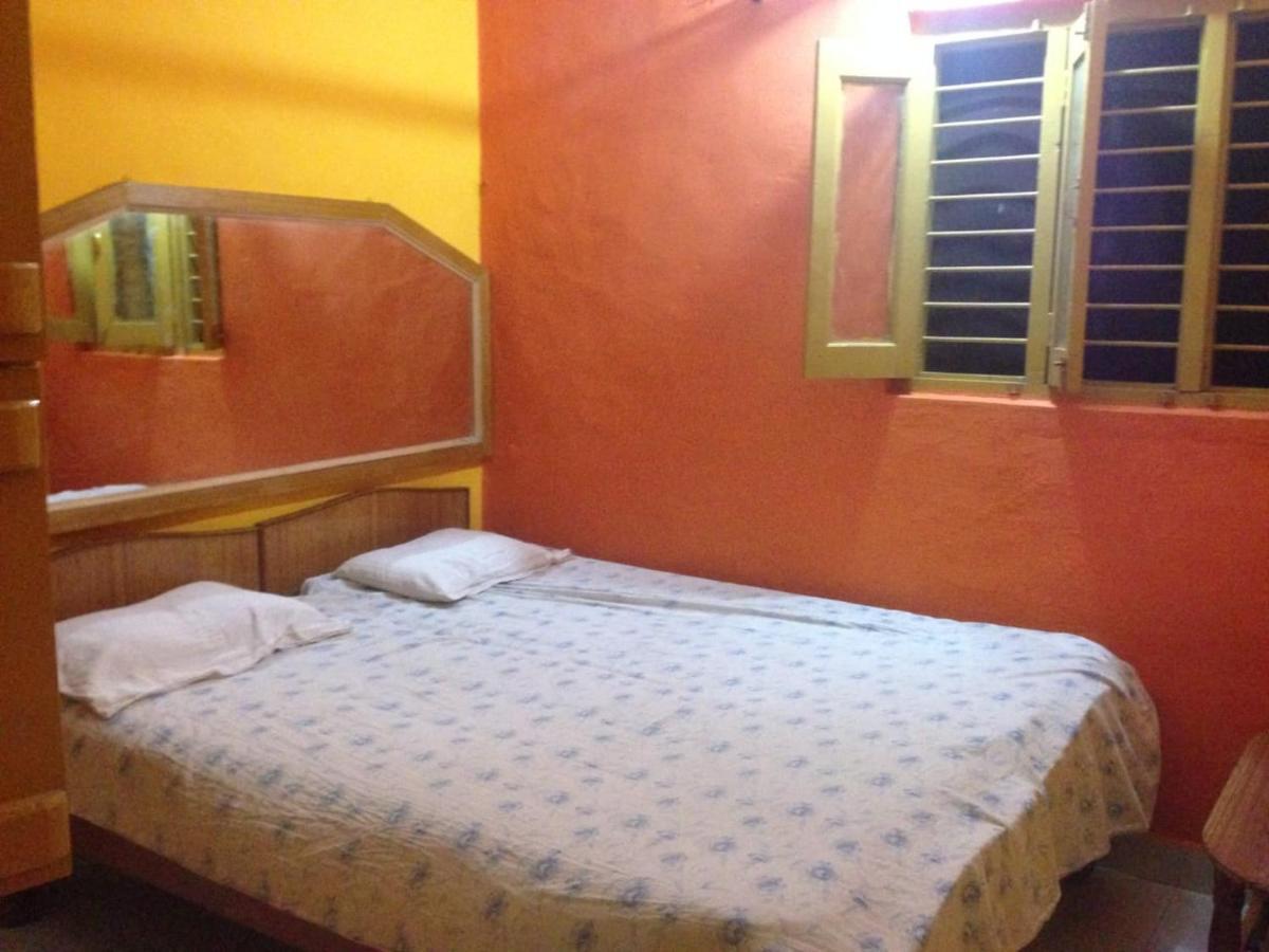 Archana Guest House River View Hampi Bagian luar foto